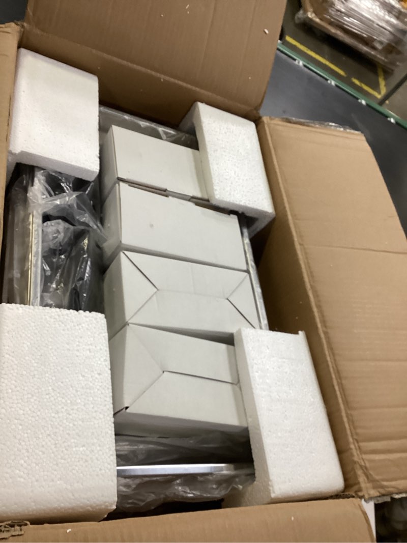 https://lotting-media.assets.bidfta.com/lotting_034d2054-b701-4dba-9ecf-f1f547798160