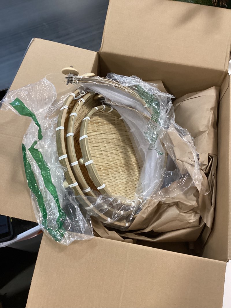 Condition photo showing As Is for Set 3 Pcs Bamboo Food Serving Tent Basket - Bamboo Fruit Basket With Cover Outside Mesh Dustproof Food Storage Against Fruit Flies - Ideal for Indoor Outdoor Picnic Kitchen Home