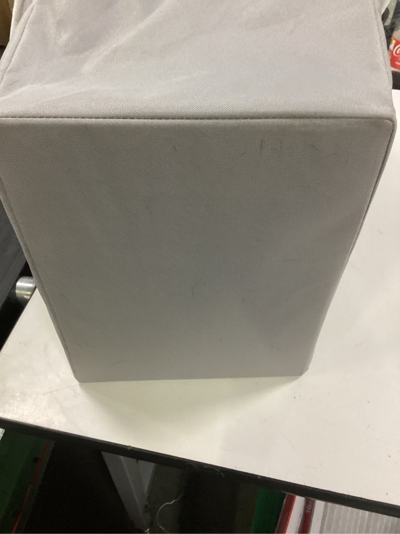Condition photo showing Good Condition for style selections gray polyester laundry hamper