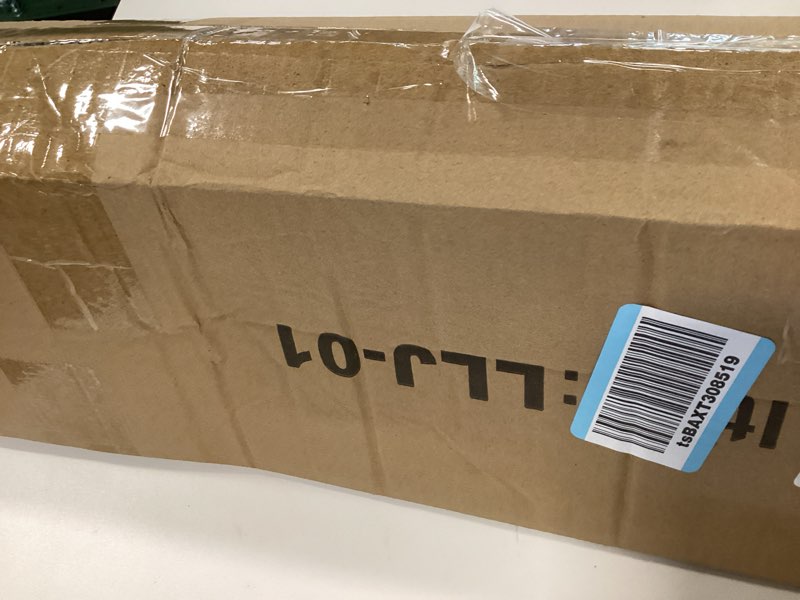 https://lotting-media.assets.bidfta.com/lotting_035c2b47-4158-4376-b6ee-9a352e9e689e