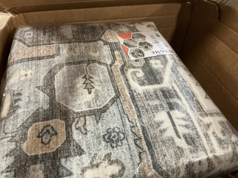 Condition photo showing New/Like New for ruugme washable 12x12 area rug - large vintage area rugs with non slip backing stain resistant carpet for bedroom dining room indoor soft carpets home decor decoration mat 12x12 beige 12' x 12' (square) beige