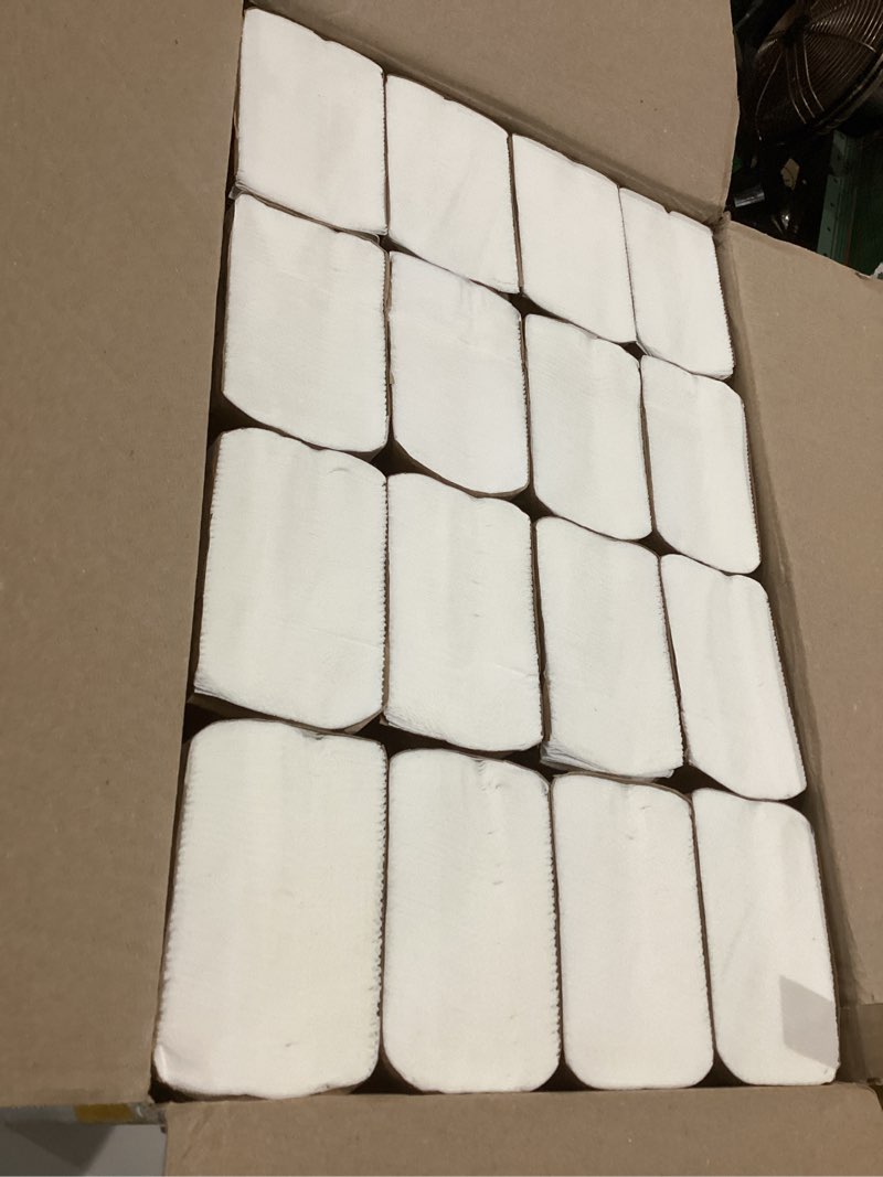 Condition photo showing New/Like New for amazoncommercial fsc certified ultra plus universal multifold paper towels, 2400 count, 16 pack of 150, white