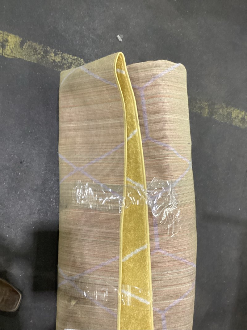 Condition photo showing Good Condition for Unique Loom Trellis Frieze Collection Area Rug - Geometric (9' x 12' 2", Yellow/ Ivory) 9' x 12' (Rectangular) Yellow/Ivory