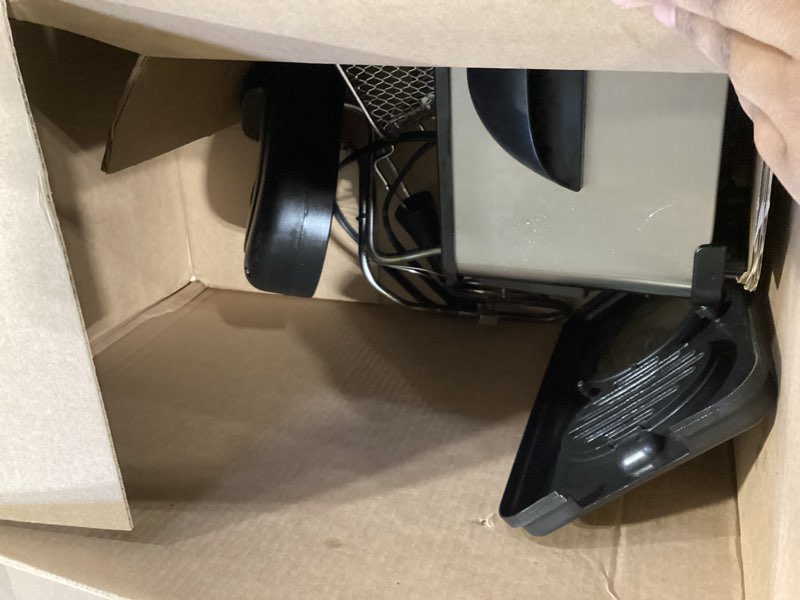Condition photo showing Good Condition for ovente electric deep fryer 2 liter capacity, 1500 watt lid with viewing window and odor filter, adjustable temperature, removable frying basket and easy to clean stainless steel body, silver fdm2201br fdm2201br - silver