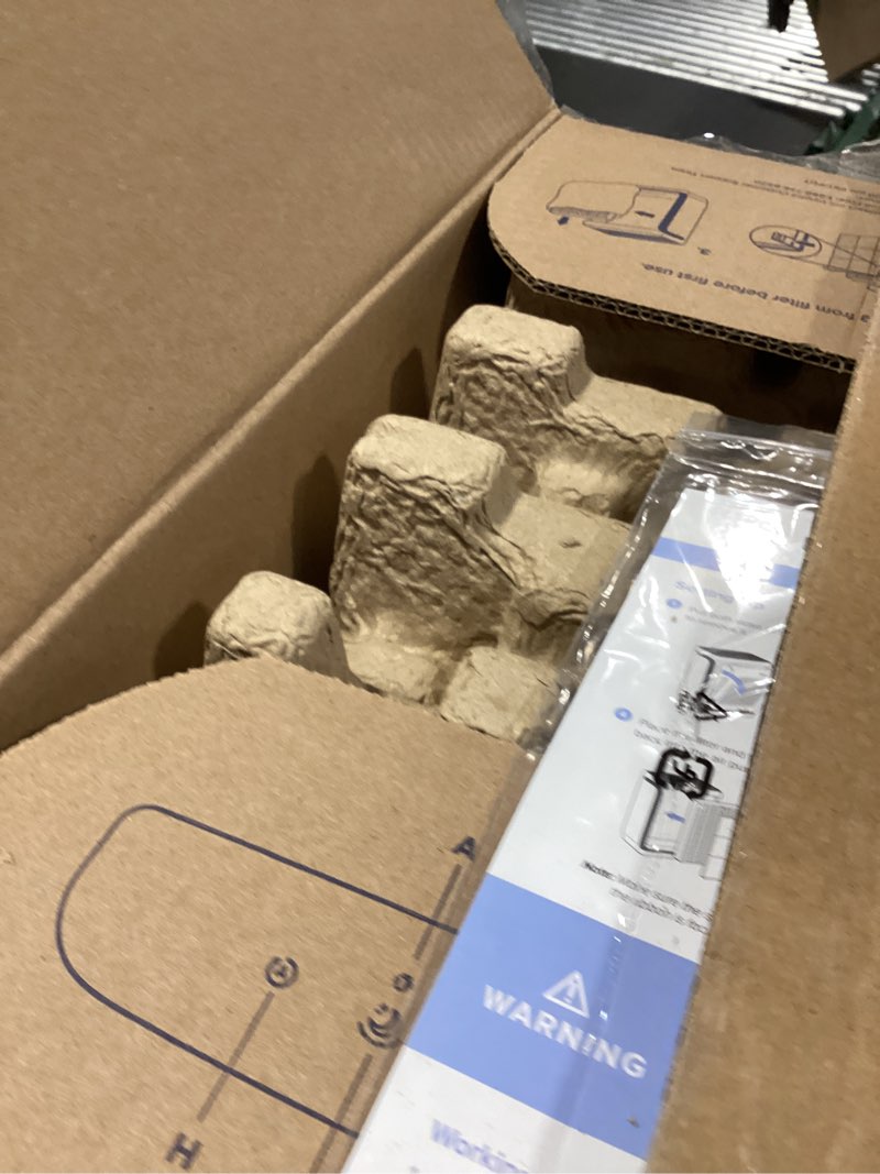 Condition photo showing New/Like New for levoit air purifiers for home large room up to 1875 ft² with washable pre-filter, aham verifide, air quality monitor, hepa sleep mode for allergies, pet hair in bedroom, vital 200s-p, white air purifier white