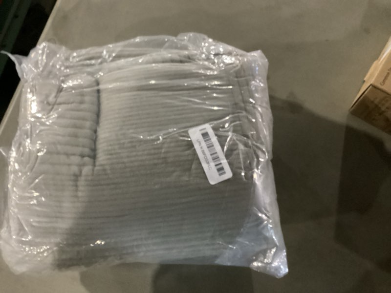 Condition photo showing New/Like New for TEWENE, Sectional Sofa Cover Velvet Sofa Cover Anti-Slip L Shaped Couch Cover Sectional Couch Cover for Dogs Couch Cover 3 Cushion Couch Cover for Sofa 2 Seats Sofa Seat Cover, 1 Pc 36''x47'' Size Moon Grey 36''x47''/1 pc