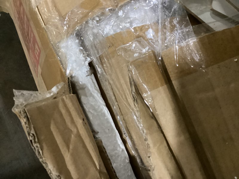 https://lotting-media.assets.bidfta.com/lotting_03730c8b-f172-41ff-9515-d926007cdec4