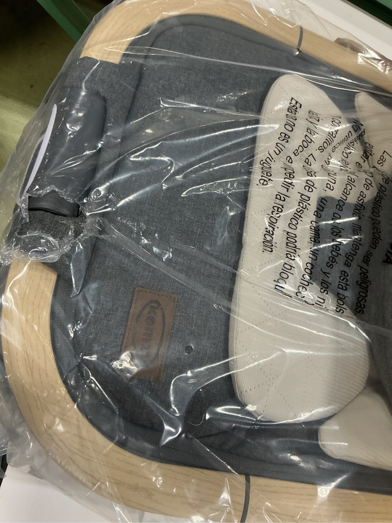 Condition photo showing Good Condition for Orzbow Baby Rocker & Infant to Toddler Seat with 3 Recline Positions, Includes Removable Play Bar & Mesh Cushion, Detachable and Foldable, Fits Newborn 0-30 Months Up to 40 lbs, Deluxe Gray similar