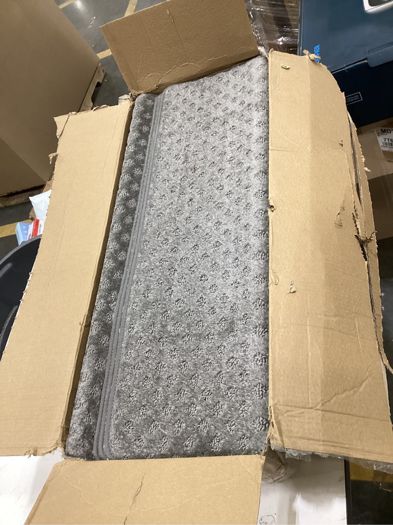 Condition photo showing Good Condition for Bullnose Stair Treads Non Slip 9.5" x 32", 14 Pcs Carpet Stair Treads for Wooden Steps Indoor with Edge Protection, Reusable Peel and Stick TPU Backing Stair Runner Rugs - Lattice Pattern Grey 9.5*32 INCH Grey (Lattice Pattern) 14