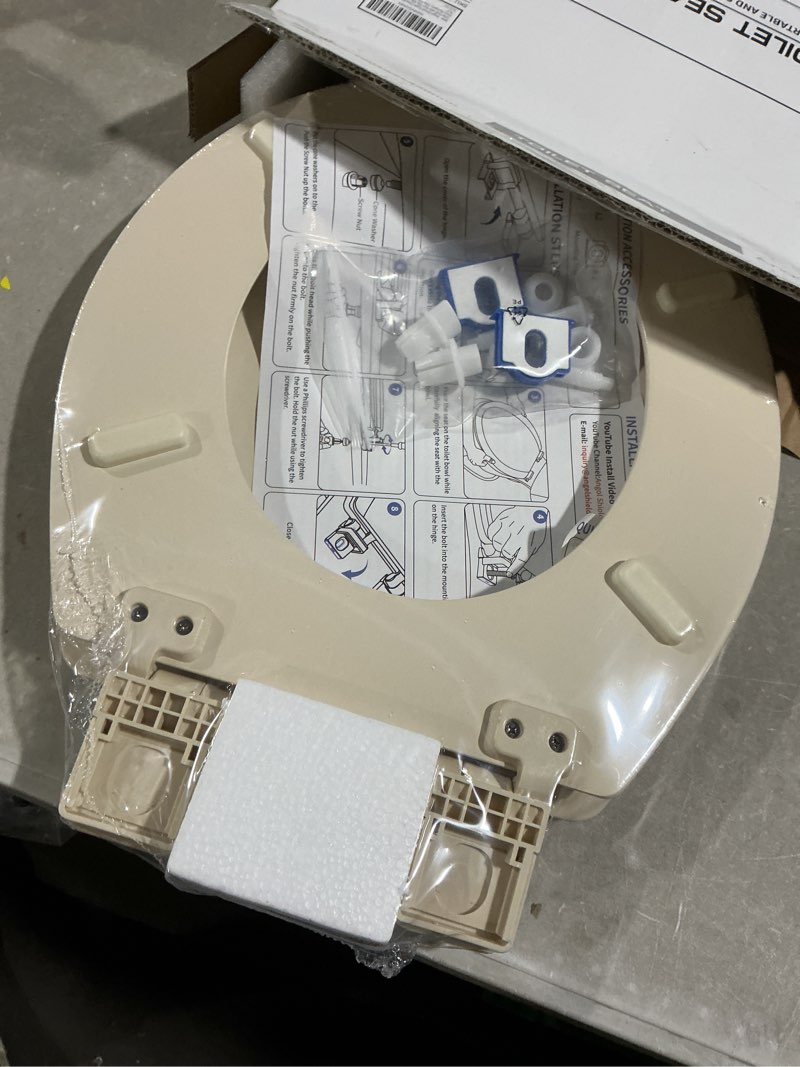 Condition photo showing Good Condition for angol shiold quiet-close molded wood toilet seat with non-slip adjustable hinges, anti-pinch bumpers, easy install & clean?biscuit, round 16.5''? round 16.5‘’ biscuit