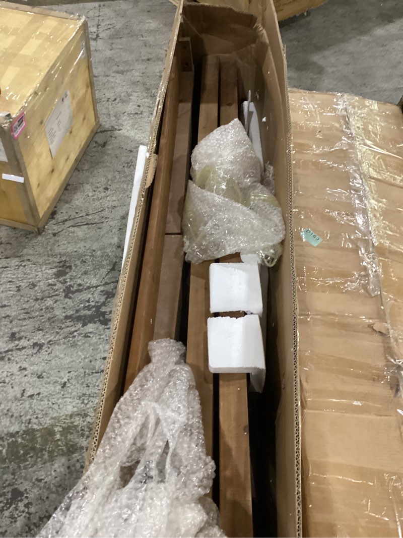 https://lotting-media.assets.bidfta.com/lotting_037bed47-0a70-4428-b9b3-ec42aca911c4