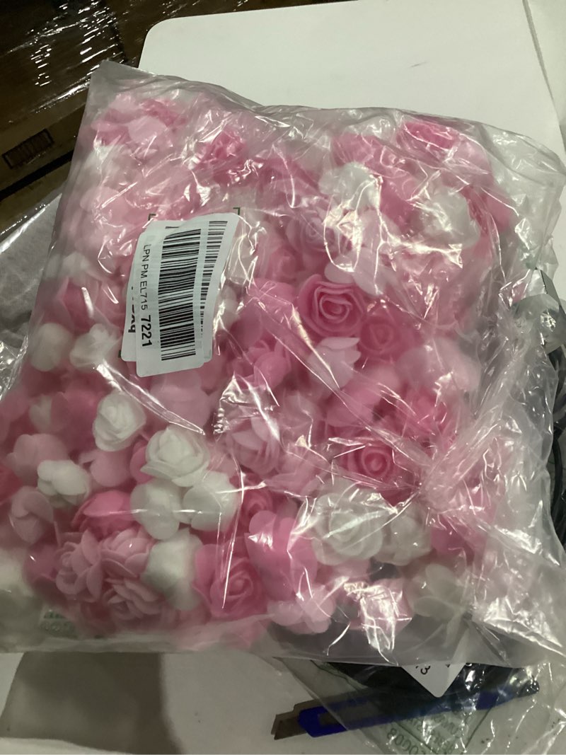 Condition photo showing As Is for 500 Pcs 1.4 Inch Mini Artificial Flowers Head Bulk 5 in 1 Set Faux Foam Fake Small Rose Tiny Baby Flores Bouquet Cake Gift Home Decoration DIY Craft (Pink, Light Pink, White Mixed) 19. Pink, Light Pink, White Mixed