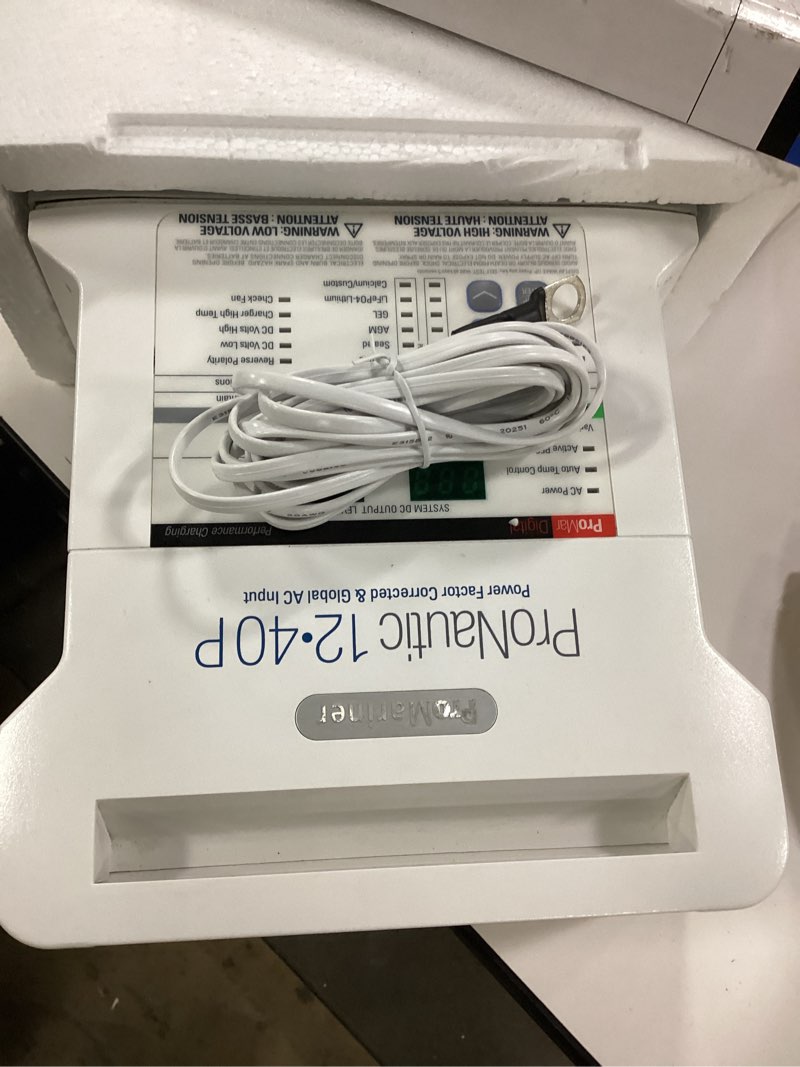 https://lotting-media.assets.bidfta.com/lotting_038233d1-07df-41e2-96d9-7b87d5ef150d