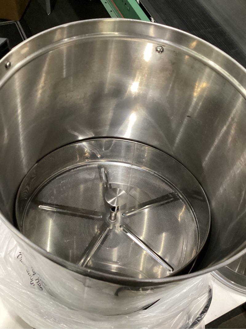 Condition photo showing As Is for SYBO SR-CP-100B Commercial Grade Stainless Steel Percolate Coffee Maker Hot Water Urn for Catering, 100-Cup 16 L, Metallic 16L Metallic, USED, NOT TESTED