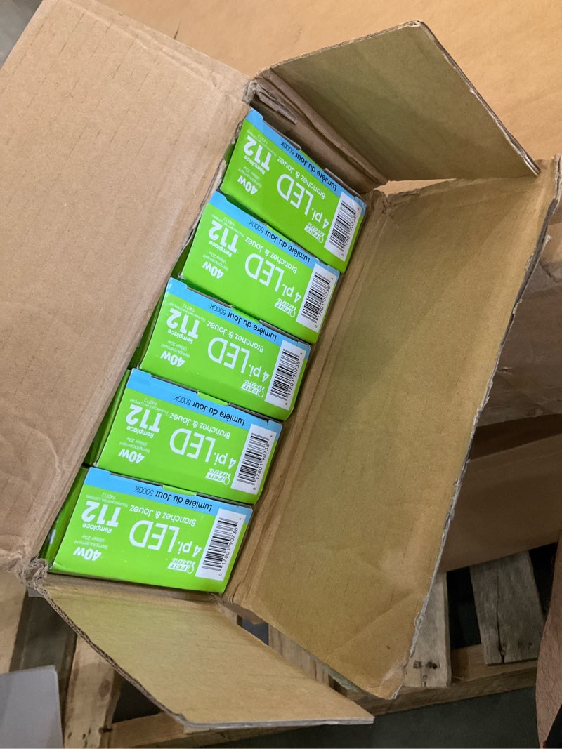 Condition photo showing As Is for feit electric 4 ft. 40w equivalent (20w), daylight 5000k, t12 direct replacement linear led tube light bulb, t1248/850/ledg2/2/5, 10 count 5000k daylight 5 count (pack of 2)