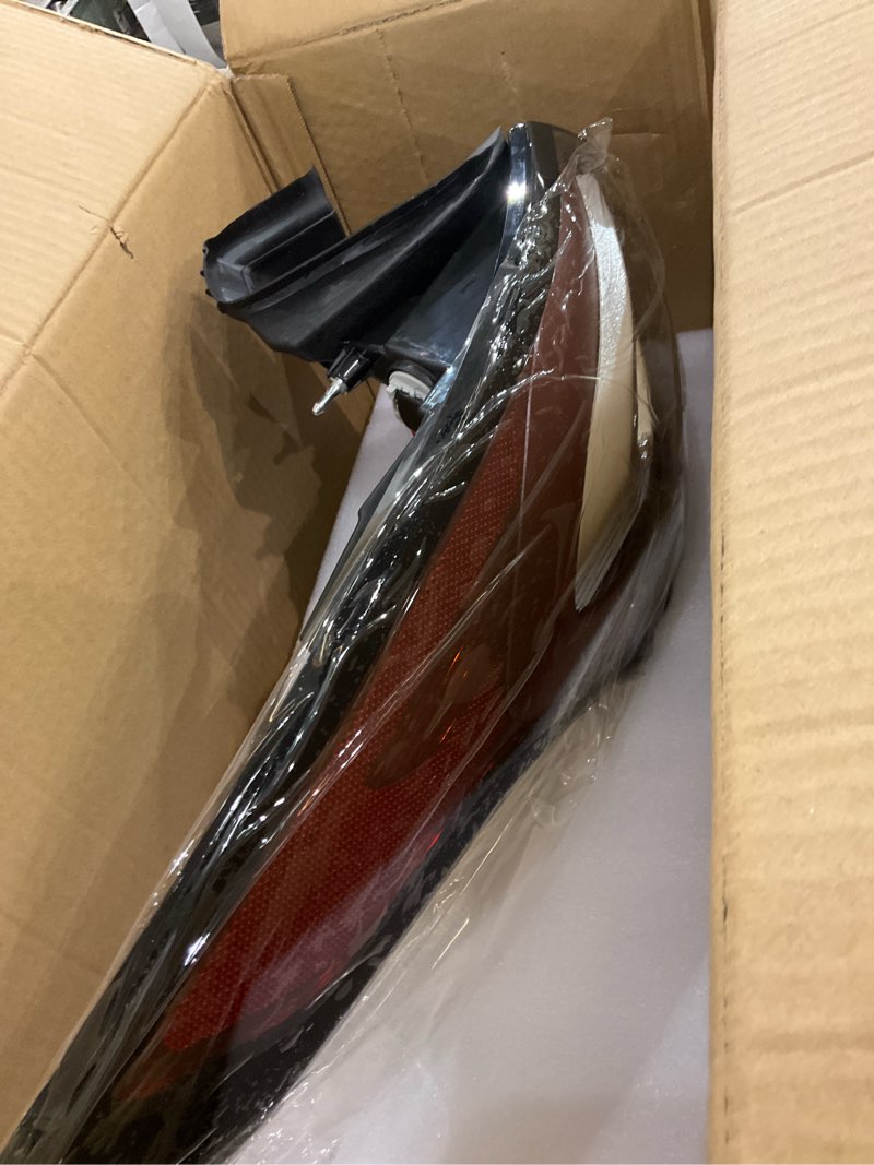 labwork Driver Side Tail Light Replacement for Escape 2017 2018 2019 Rear Tail Light Brake Lamp Asse