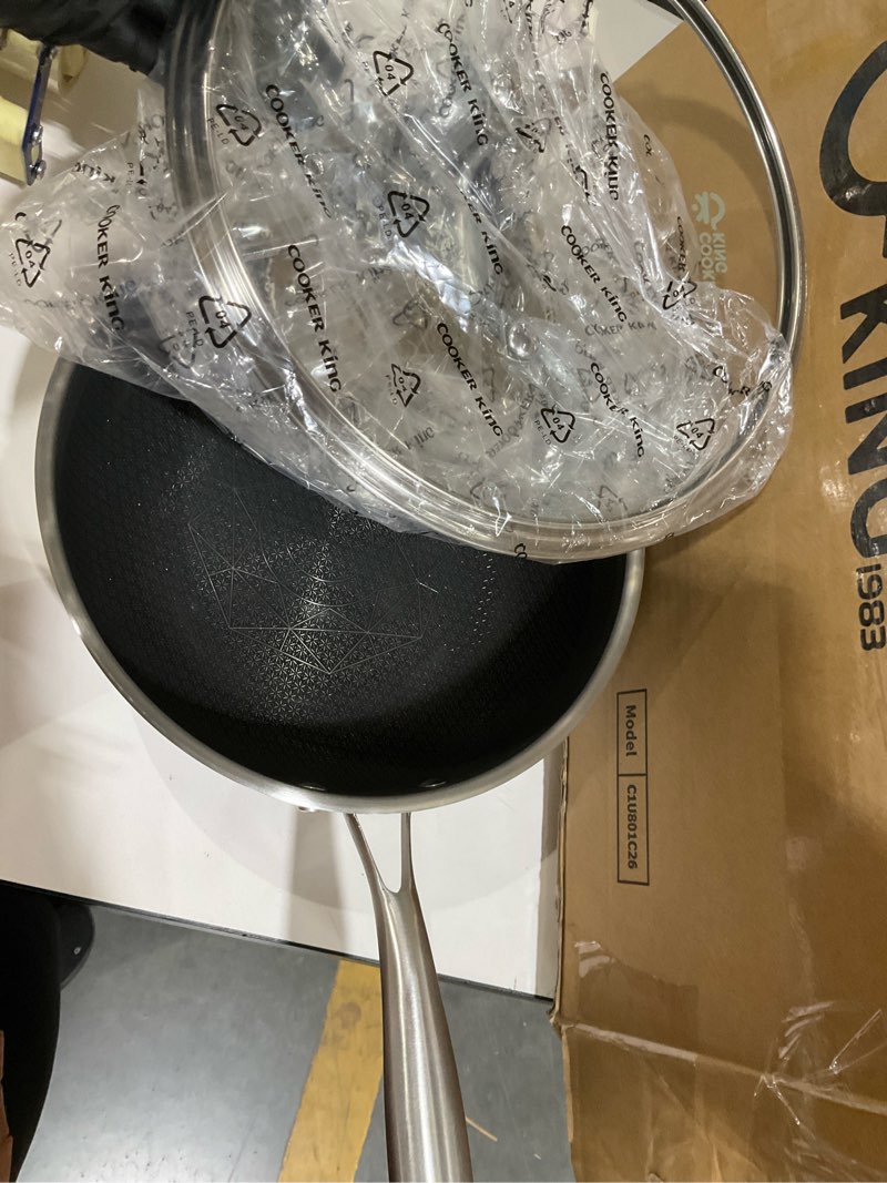 Condition photo showing Good Condition for cooker king 10-inch wok with lid, hybrid nonstick wok professional grade, stainless steel woks & stir-fry pans, stay-cool handle, dishwasher & oven-safe,compatible with all cooktops
