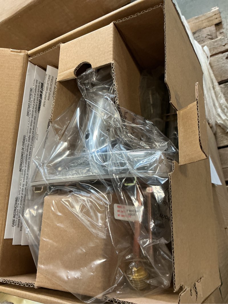 Condition photo showing Good Condition for Proflo Pfwsc3016 1.2 GPM Centerset Bathroom Faucet - Chrome