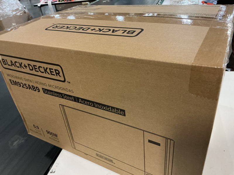 Condition photo showing New/Like New for BLACK+DECKER Digital Microwave Oven with Turntable Push-Button Door, Child Safety Lock, Stainless Steel, 0.9 Cu Ft 0.9 Cu.Ft