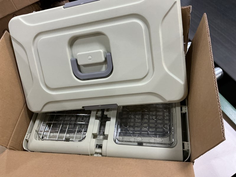 Condition photo showing Good Condition for hard cat carrier,dog crate for small dogs,cat kennel clear,foldable dog kennel with urine pad mesh grid,ventilation & hard plastic protection transparent pet carrier 20" l,green