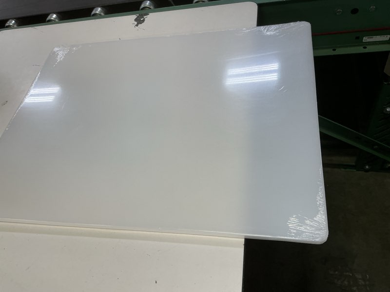 Condition photo showing Good Condition for winco cutting board, 18 by 24 by 1/2-inch, white, 18" x 24" 23.8"l x 17.9"w white solid