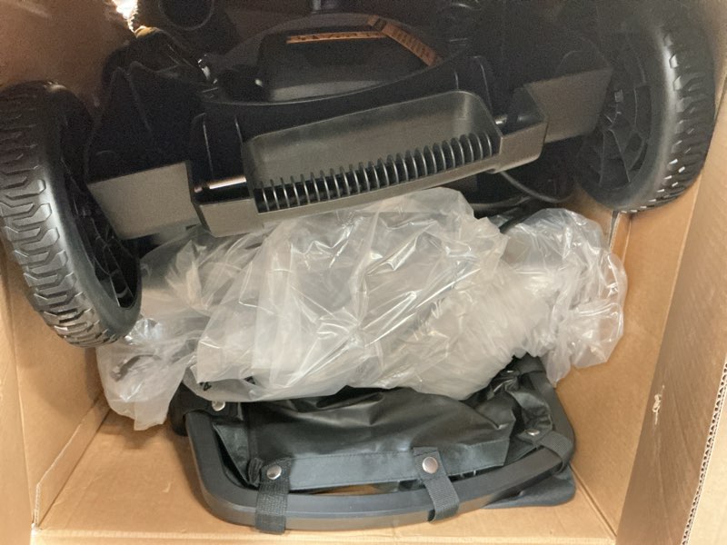 Condition photo showing Good Condition for dewalt 16 gal. 6.5 hp poly wet/dry vacuum with hose