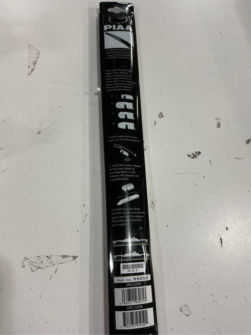 Condition photo showing New/Like New for piaa 95050 20-inch (500mm) super silicone wiper blade, premium all-season oem windshield wiper replacement 20 inches