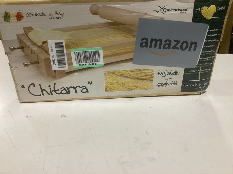 Condition photo showing Good Condition for chitarra pasta cutter, traditional italian pasta maker with pasta roller, homemade pasta tools is double-sided, pasta cutter width 0.24in