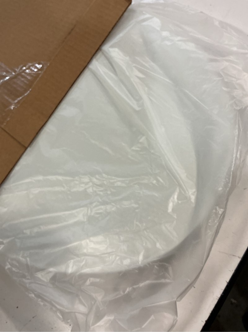 Condition photo showing Good Condition for mayfair universal size slow close toilet seat, durable plastic, fits round & elongated toilets, white one size fits all 1