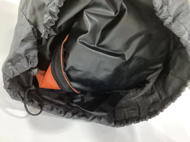 https://lotting-media.assets.bidfta.com/lotting_03b3f188-c1ae-4437-9b7f-fe1c64b5b55b