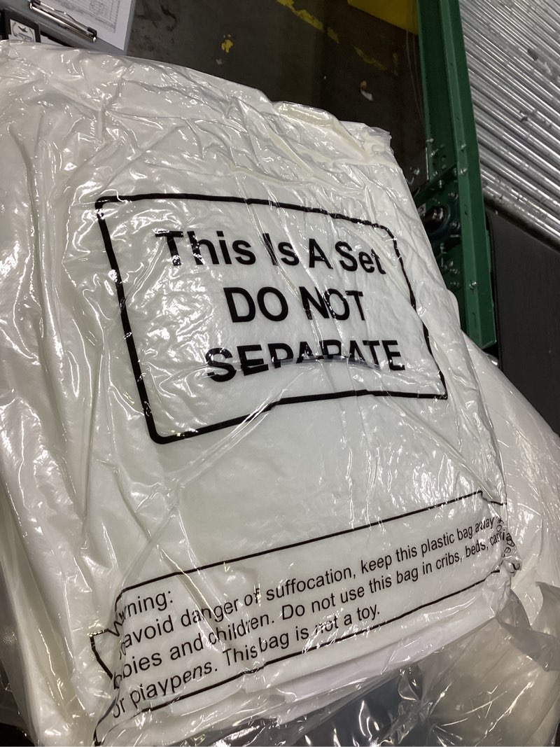 Condition photo showing New/Like New for Utopia Bedding Throw Pillows (Set of 4, White) – 16 x 16 Inches Down Alternative Pillows for Bed, Sofa, and Couch - Fluffy Decorative Stuffer Pillow for Indoors & Outdoors 16x16 Inch 4