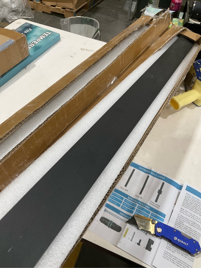 Condition photo showing Good Condition for led wall light 2pk
