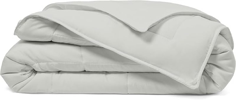 ( similar) cosy house collection luxury down alternative comforter - blend of rayon derived from bamboo - bedroom essentials - all season use - box stitch construction & duvet loops (king/cal king silver) king / california king silver
