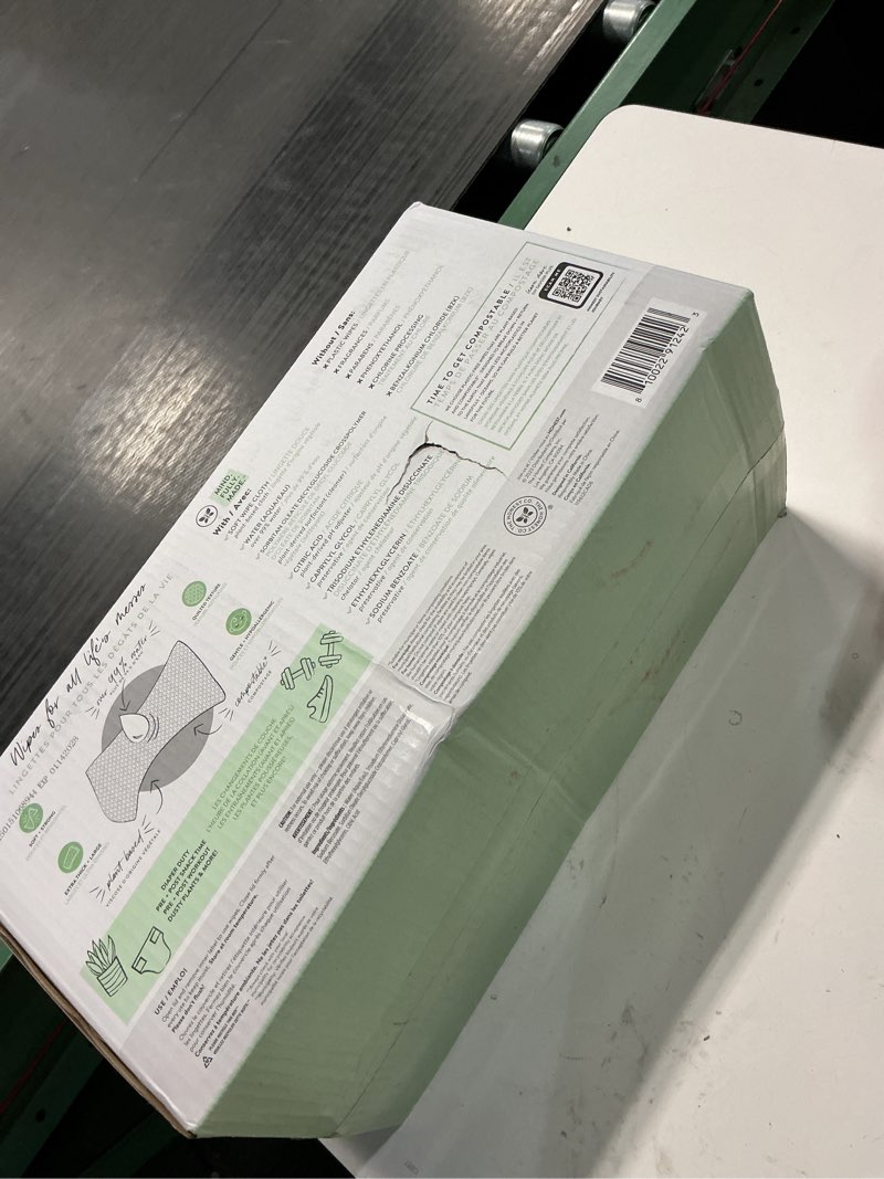 Condition photo showing New/Like New for The Honest Company Hypoallergenic Multi-Use Baby Wipes for Sensitive Skin, Pattern Play, 720 Count Pattern Play 72 Count (Pack of 10)