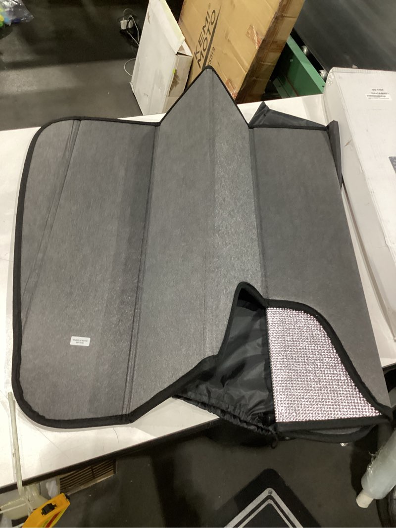 Condition photo showing New/Like New for autotech park foldable sunshade compatible with 2025-2026 toyota camry sedan, custom-fit windshield sun shade