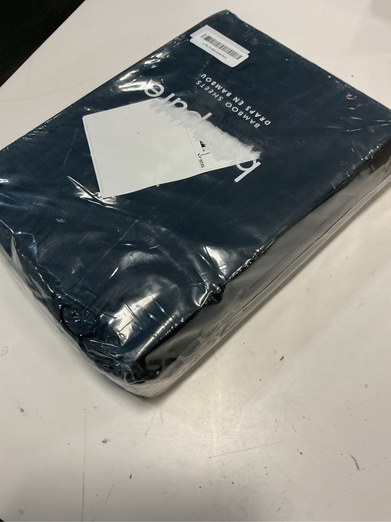 Condition photo showing Good Condition for BAMPURE Luxury Series Queen Sheet Set - 100% Pure Viscose derived from Bamboo Sheets Queen Size - Super Soft Queen Cooling Sheets for Hot Sleepers - Up to 16’’ Deep Pocket Queen (C Gray) Charcoal Gray Queen - 4 Pieces Set