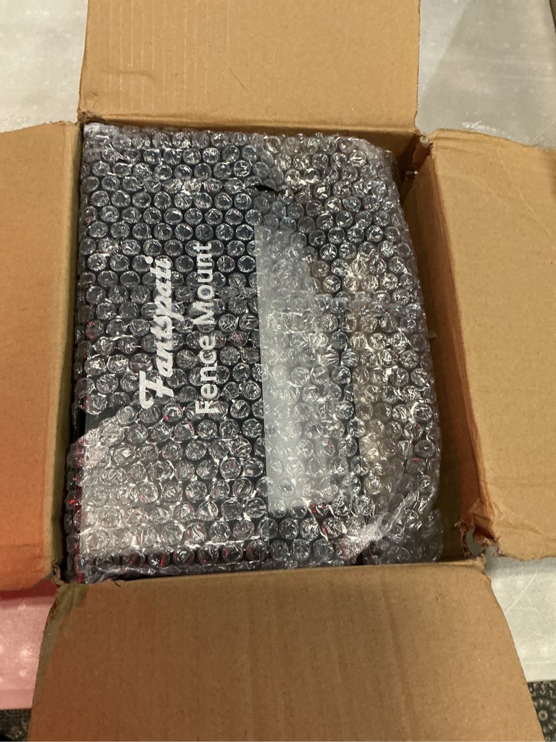 Condition photo showing Good Condition for phone fence mount with 125°adjustable shade, game changer mounting kit for baseball, tennis, fence mount with power bank clip for iphone, samsung, gopro, mevo start and other action cameras