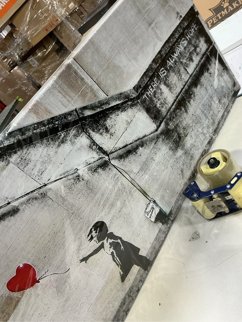 Condition photo showing New/Like New for ARTCANVAS There Is Always Hope Balloon Girl Canvas Art Print Stretched Framed Painting Picture Poster Giclee Wall Decor by Banksy - 18" x 12" (1.50" Deep) 18"L x 12"W 1.50" Deep Canvas