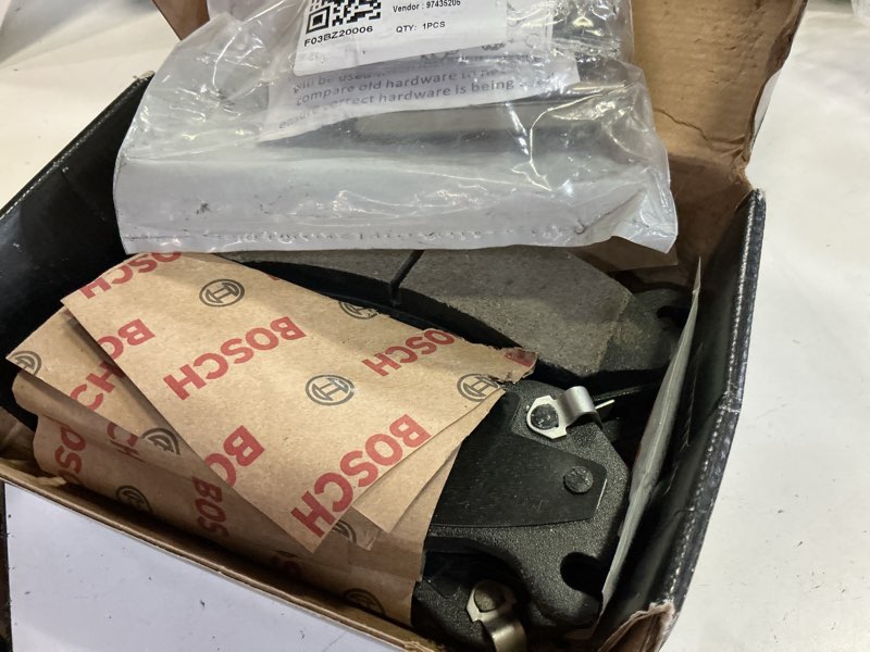 Condition photo showing Good Condition for bosch bc785 quietcast premium ceramic disc brake pad set - compatible with select cadillac escalade; chevrolet avalanche, express, silverado, suburban, tahoe; gmc savana, sierra, yukon xl + more