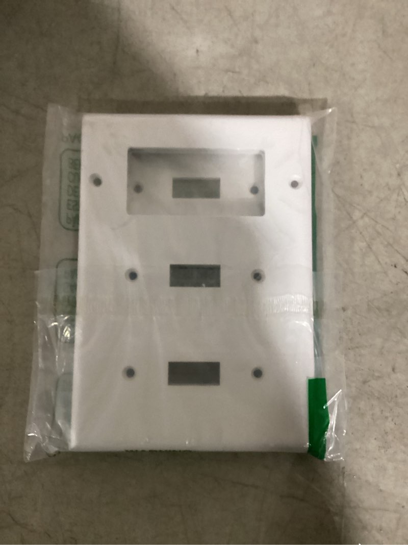 Condition photo showing Good Condition for zeftv combination double toggle/single decorator rocker outlet light switch wall plates 3-gang switch electrical cover plate unbreakable thermoplastic faceplate, white (3 pack) 3 pack single decora/double toggle
