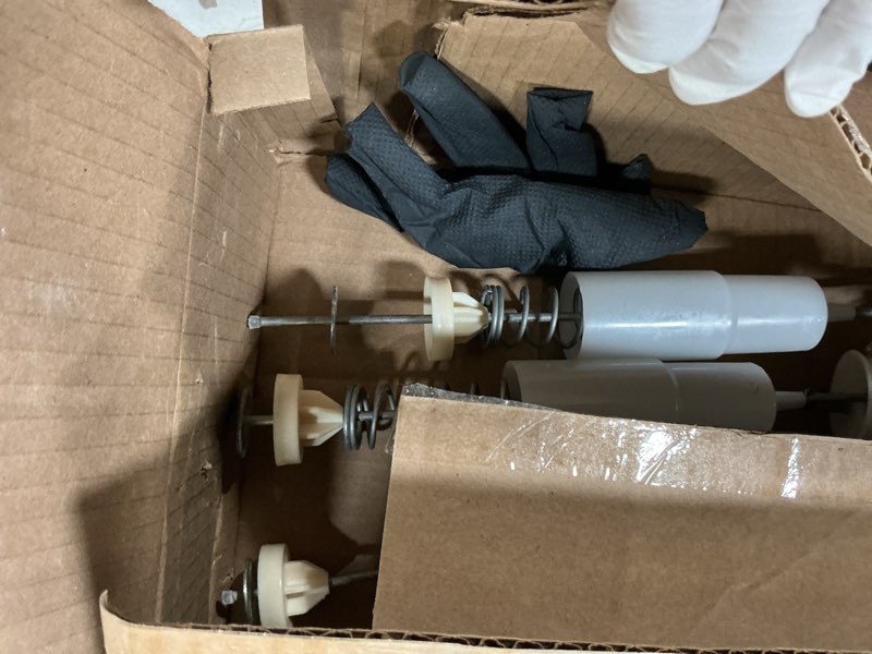 Condition photo showing As Is for capoda 4pcs 420952p suspension rod kit washer suspension assembly compatible with fisher & paykel washer wa3927g1 wa4127g1 wl4227j1 wa1068g2 wa1068p1, replace 421841p 1880882 3022058 ap6023004