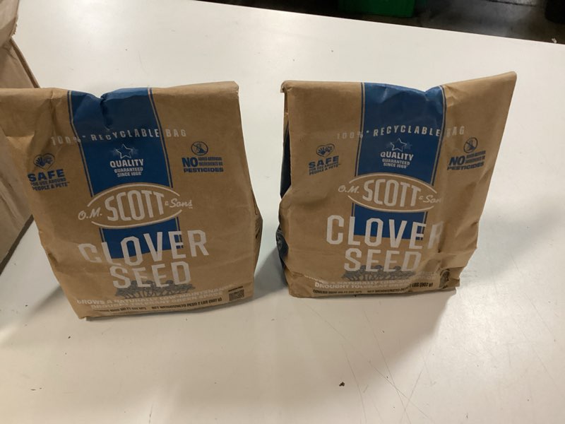 Condition photo showing Good Condition for o.m. scott and sons clover seed, lawn seed grows a naturally low maintenance, drought-tolerant lawn, 1,000 sq. ft., 2 lb., 2-pack 2 pack clover