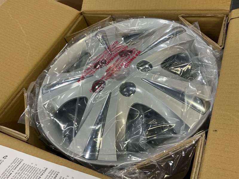 Condition photo showing Good Condition for custom accessories 4-pack 15" sgt-5 wheel covers, replacement hubcaps for cars, trucks, suvs — silver/chrome 15" wheel cover