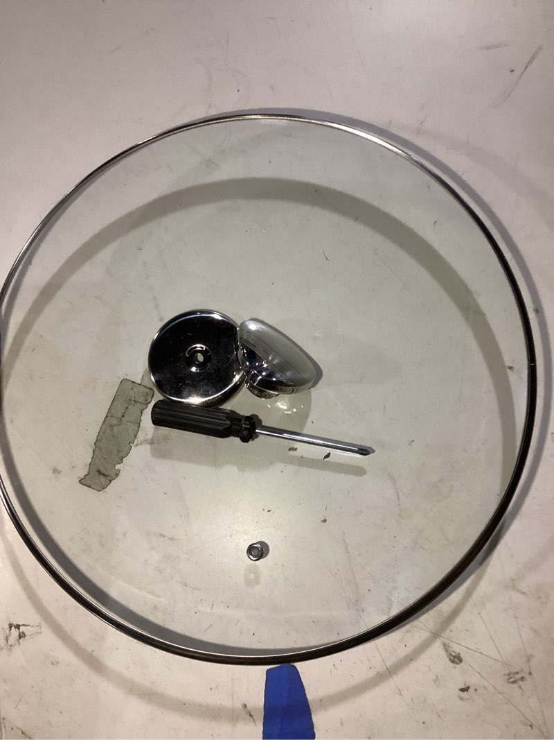 Condition photo showing As Is for Glass Lid For Pots, Pans and Skillets, Clear tempered Glass Lid Replacement with Vent For Frying Pan