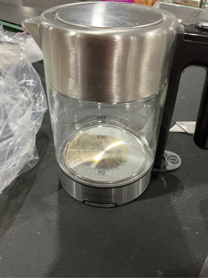 Amazon Basics Electric Kettle with Glass Carafe for Tea and Coffee, Fast Boiling, Auto Shut-Off, Boi