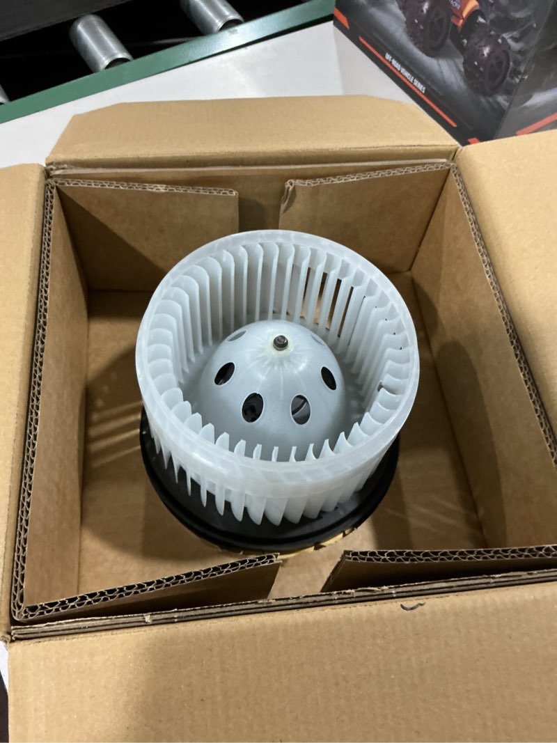 Condition photo showing Good Condition for marsflex front blower motor 700216 for 2008-2017 dodge grand caravan durango, for chrysler town & country, for jeep grand cherokee, 2009 2010 2011 2012 2013 2014 2015 2016 blower motor oe: 68079477ab