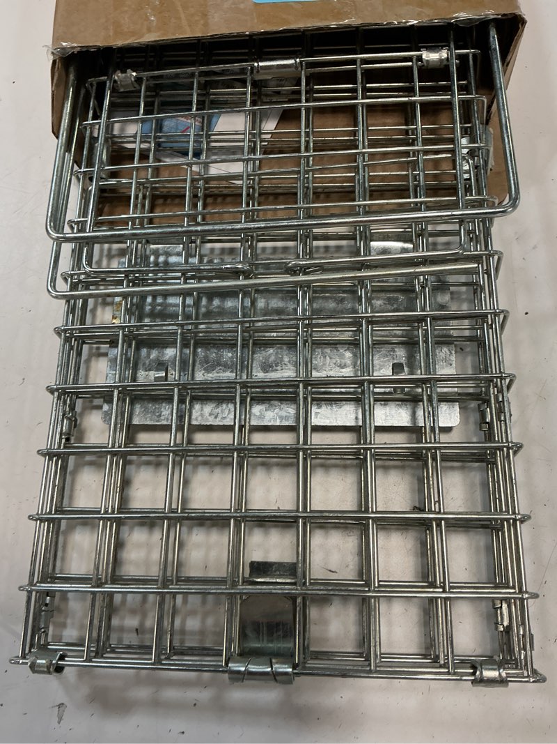 Condition photo showing Good Condition for Gingbau Squirrel Trap Foldable Heavy Duty Humane Live Animal Cage Trap (Not for Mouse) Medium