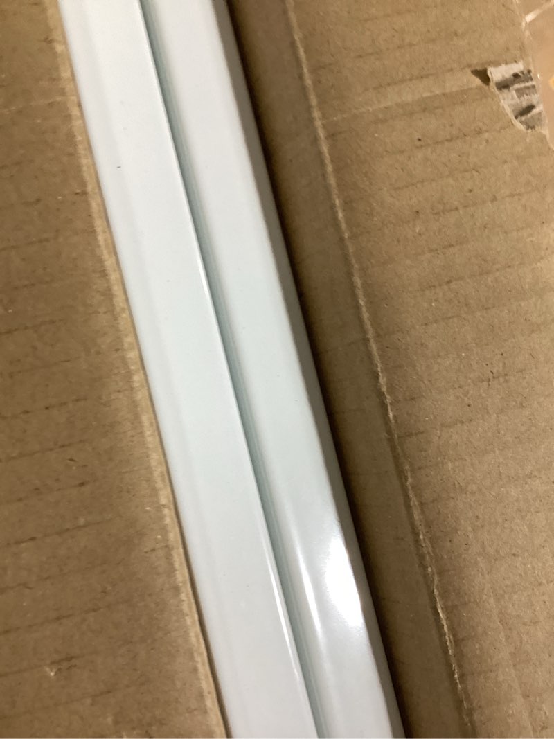 Condition photo showing Good Condition for regalo 2-in-1 extra wide stairway and hallway walk throughbaby safety gate, hardware mounting, white 24"x40.5"x28.5"(pack of 1)