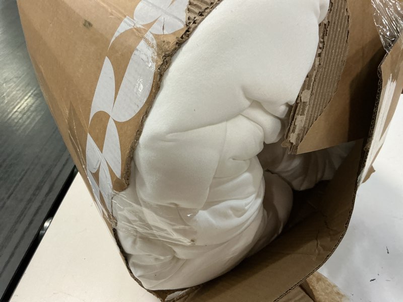 Condition photo showing As Is for mellow marshmellow comforter full/queen - extra fluffy double-stuffed down alternative duvet insert, all-season temperature-balancing, oeko-tex class i fabric, box-stitch, machine washable full / queen