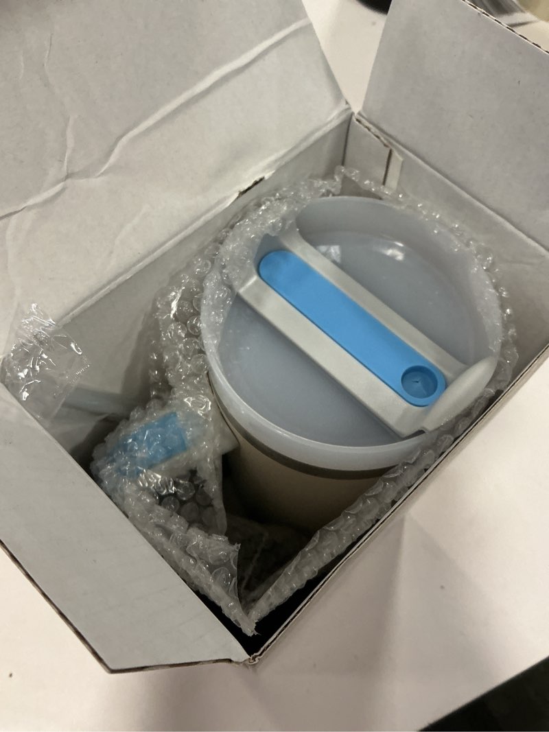 Condition photo showing New/Like New for TEGH 40 oz tumbler with Handle and Straw | Stainless Steel Vacuum Insulated Travel Mug | Leak-Proof Hot & Cold Reusable tumbler cup | Double Wall Spill Proof Tumbler for Women & Men (Black) Black 12 40oz